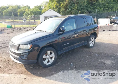2016 Jeep Compass Latitude из США, поврежденный, VIN 1C4NJDEB6GD759310
